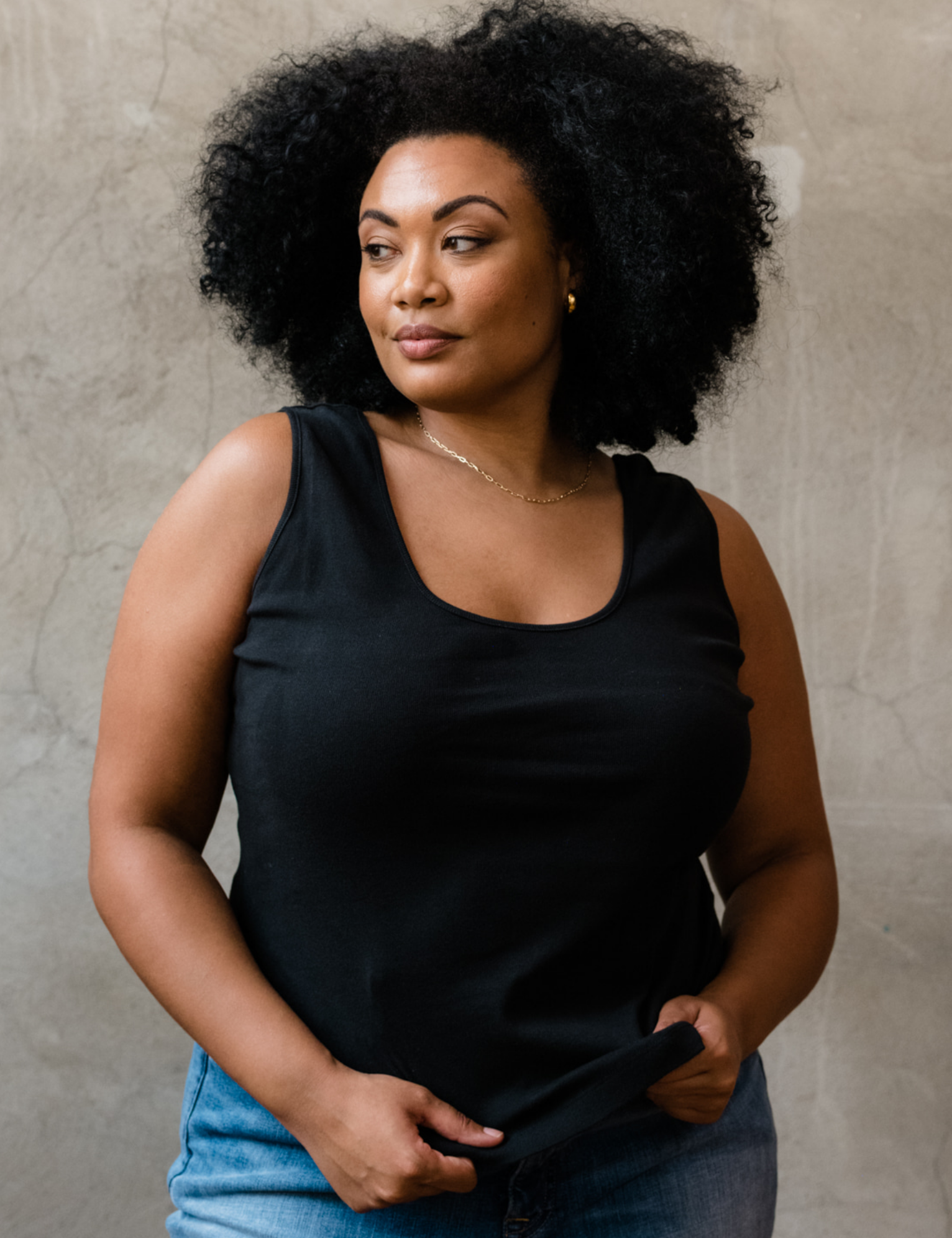 MaraBasicLayeringTank-Black-ABLE_b2f3fbb5-c0f7-498d-bb5f-a73ebe221e5f.png