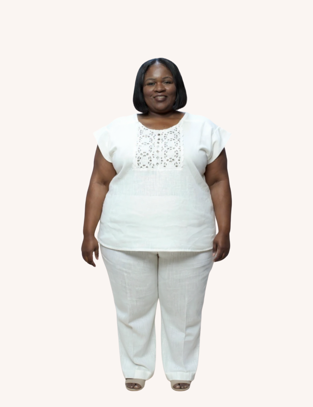 Model001_Front_01_reistor_boxy_top_with_embroidered_lace_detail_shell_off_white_front_cropped.png