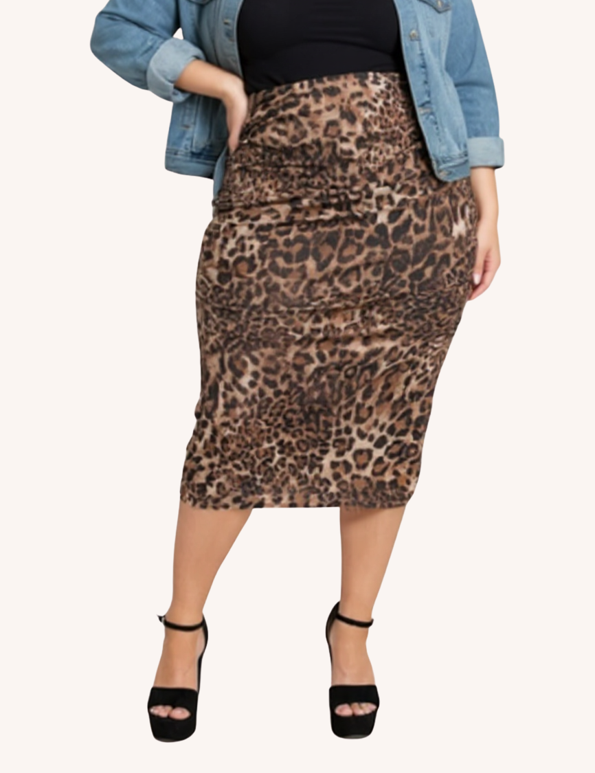 Model002_Front_Lower_01_outfit_06_front_cropped.png