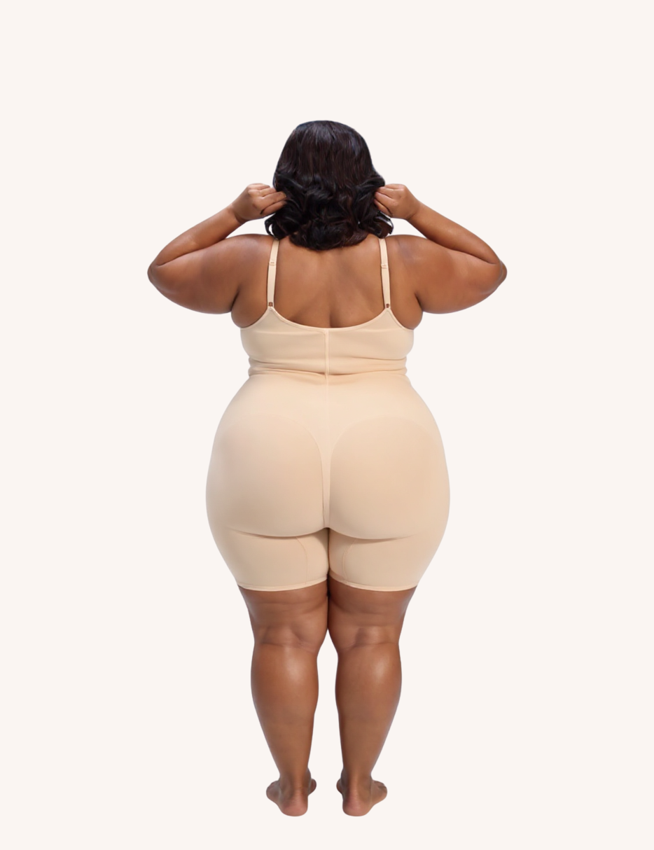 Model004_Back_01_outfit_69_back_cropped.png