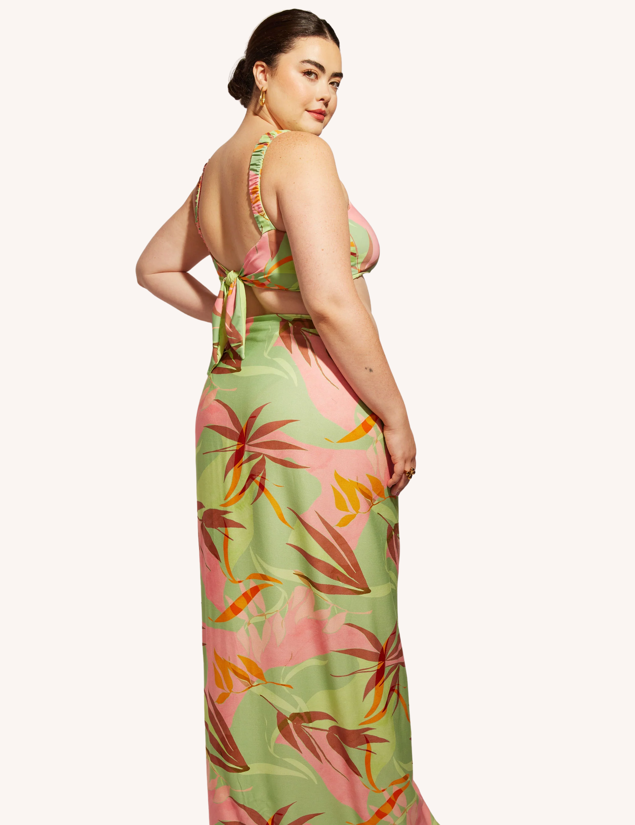 NomadsSwim-24-Green-182.png