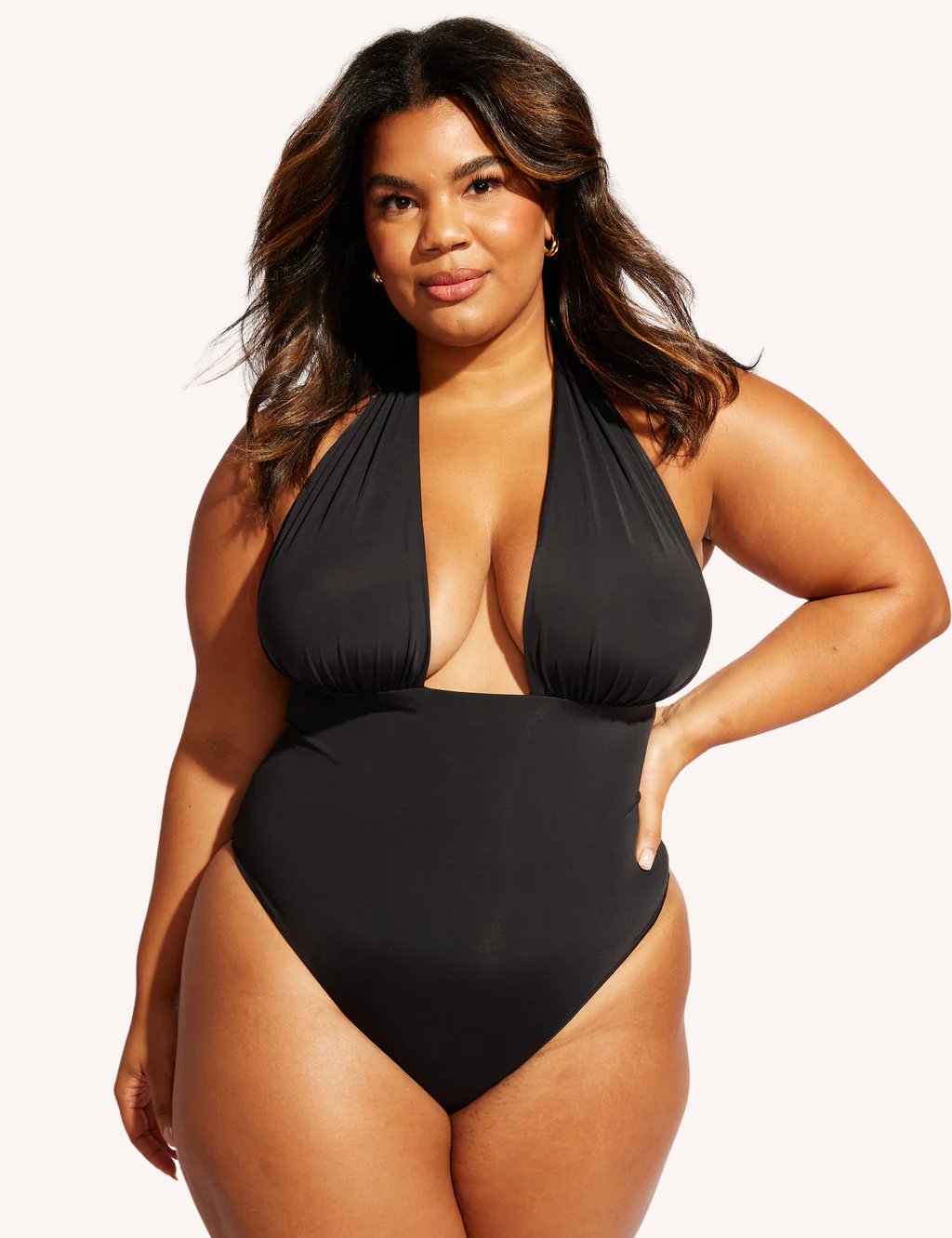 NomadsSwim-May24-267.png