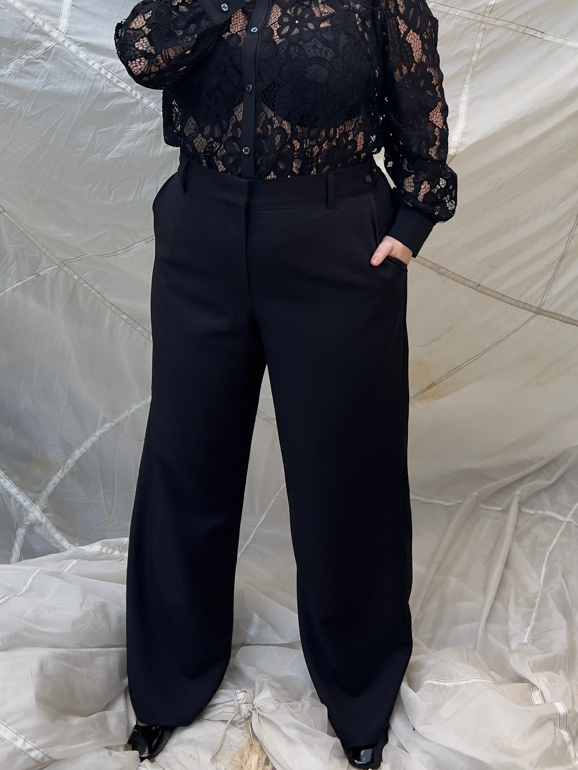 Hepburn Wide Leg Pant | Black